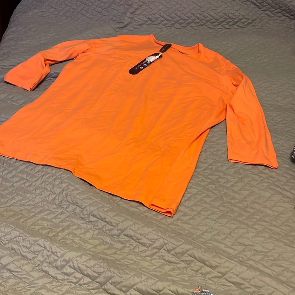 Orange peach top